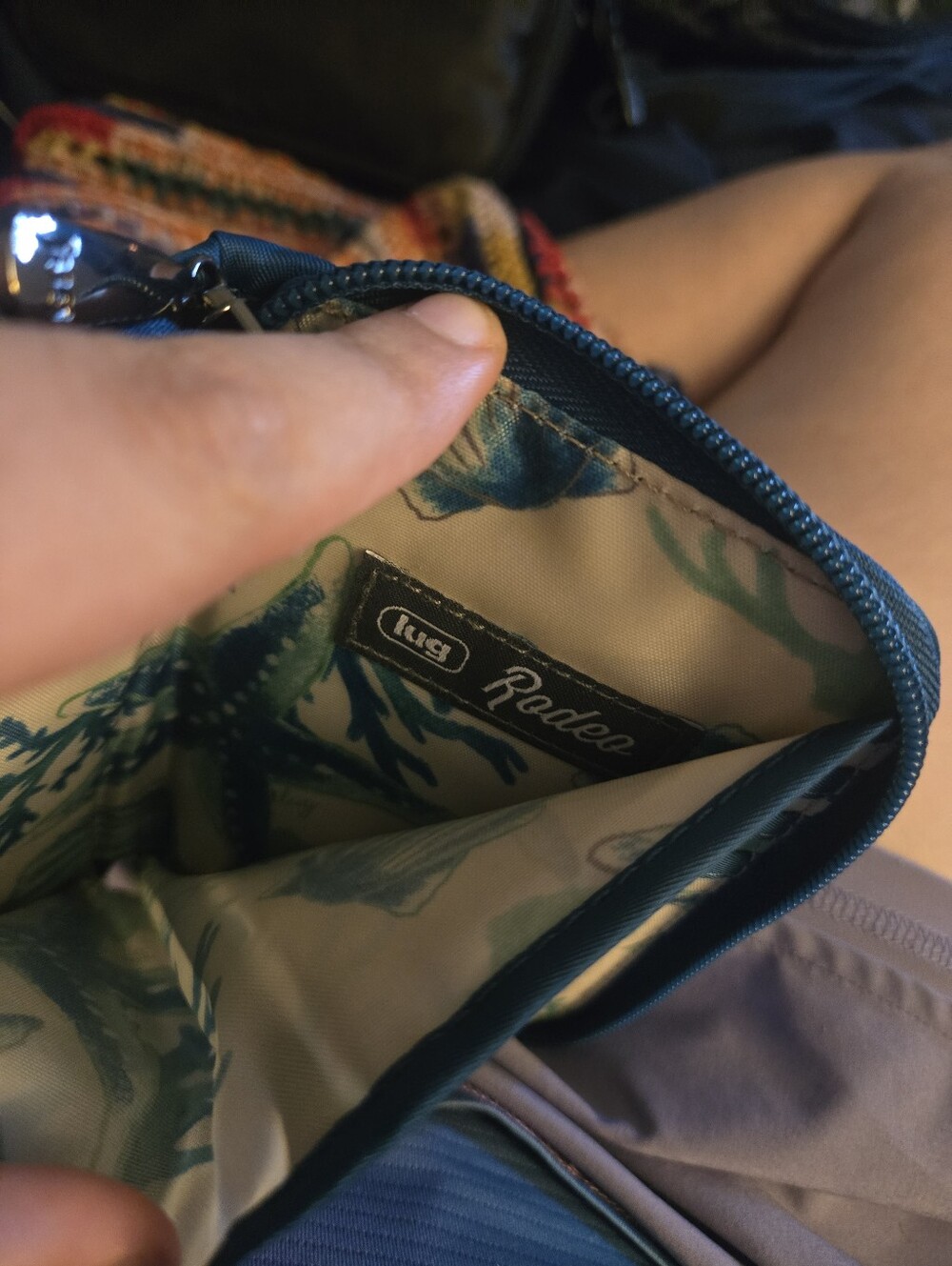 Lug Rodeo Rfid Wallet - Picture 3 of 4